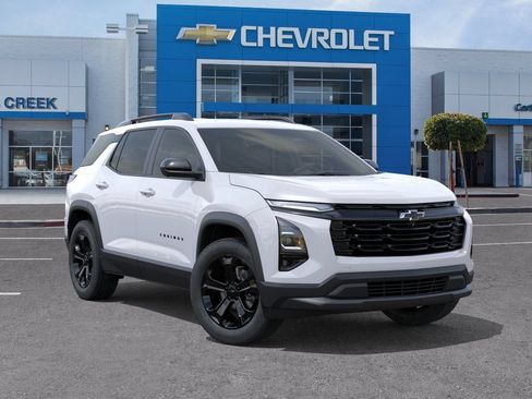 New 2026 Chevrolet Equinox LT w/ Midnight Edition FWD image 2