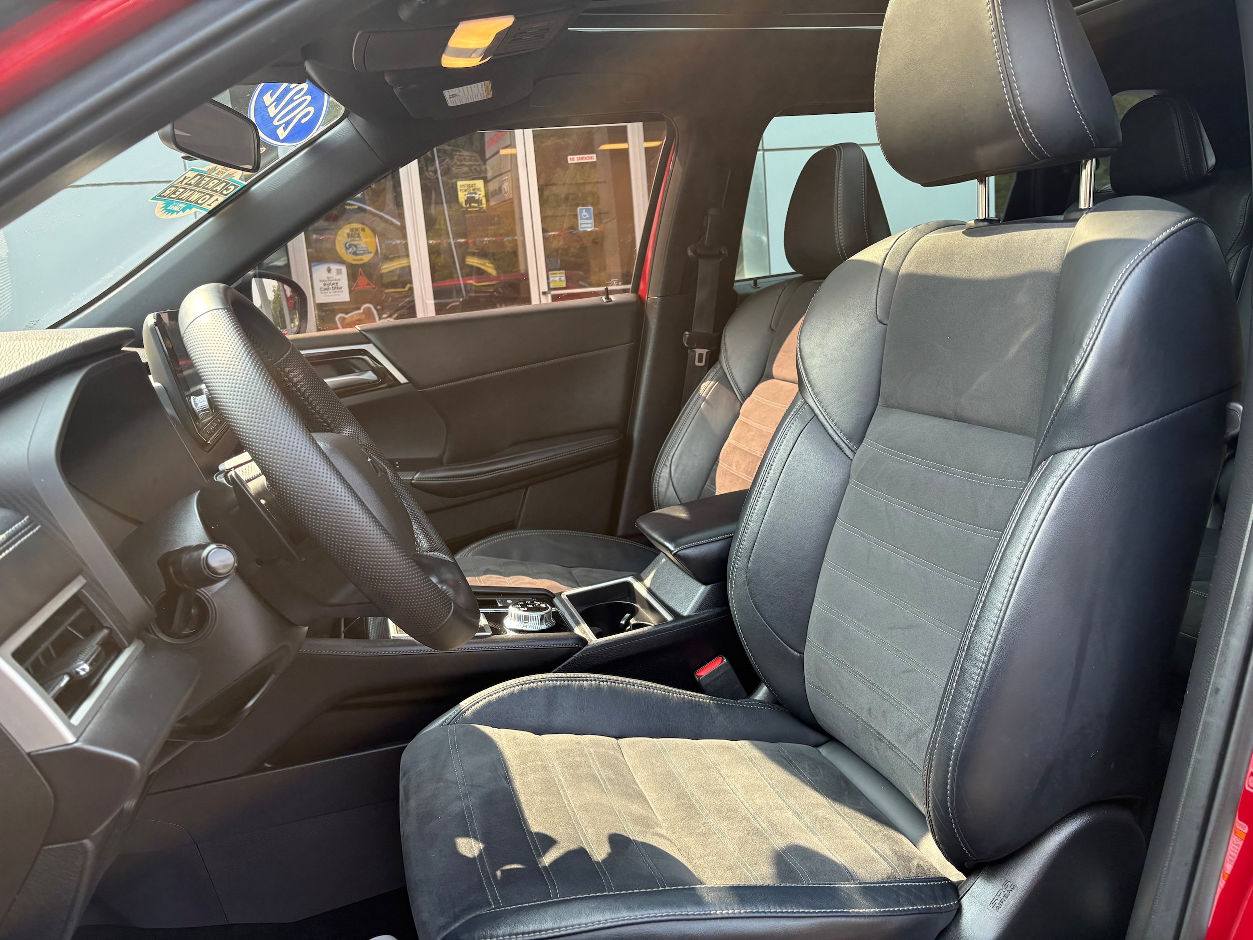 Used 2022 Mitsubishi Outlander SEL Black Edition AWD/4WD image 17