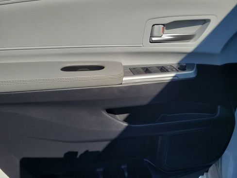 Used 2025 Toyota Sienna XLE w/ XLE Plus Package AWD/4WD image 19