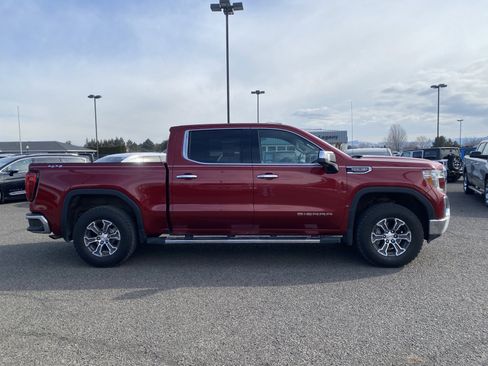 Used 2019 GMC Sierra 1500 SLT image 2