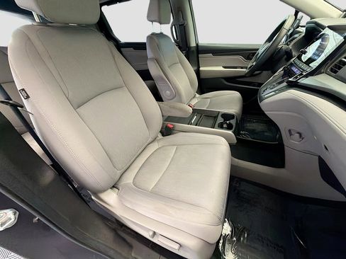 Used 2022 Honda Odyssey EX image 16