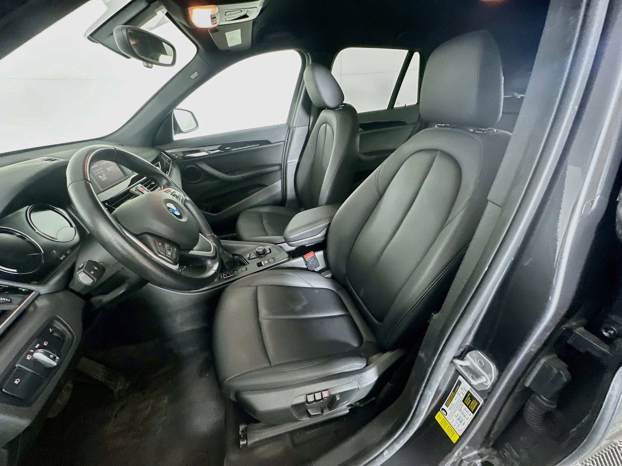 Used 2018 BMW X1 sDrive28i FWD image 13