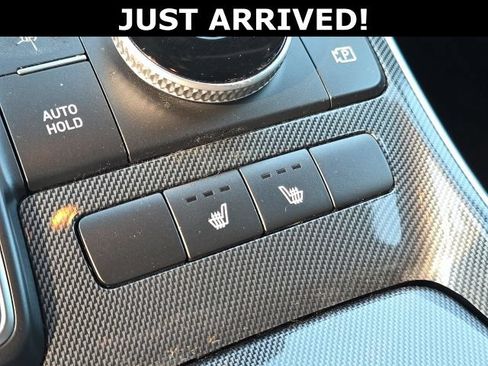 Used 2023 Hyundai Santa Fe SEL FWD image 18