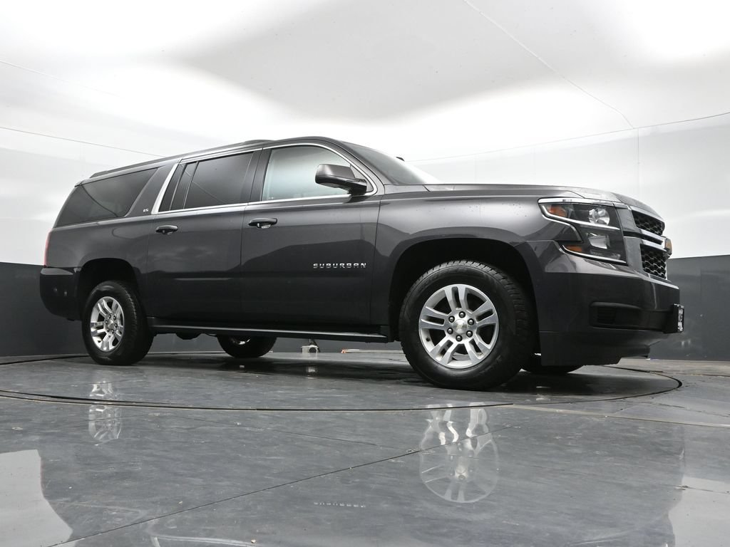 Used 2016 Chevrolet Suburban LS RWD image 42