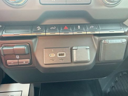 Used 2022 GMC Sierra 2500 Pro w/ Fleet Convenience Package AWD/4WD image 25