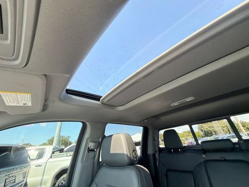 Used 2024 GMC Sierra 1500 Denali w/ Denali Reserve Package AWD/4WD image 26