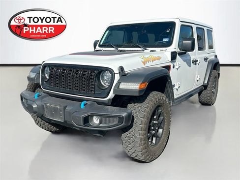 Used 2024 Jeep Wrangler Unlimited AWD/4WD image 1