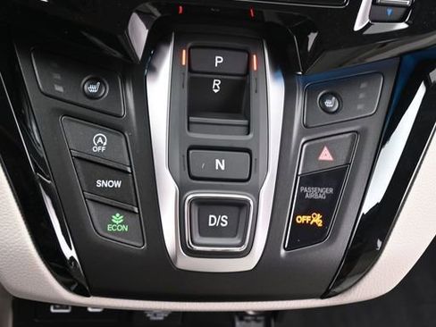 New 2026 Honda Odyssey Touring image 17