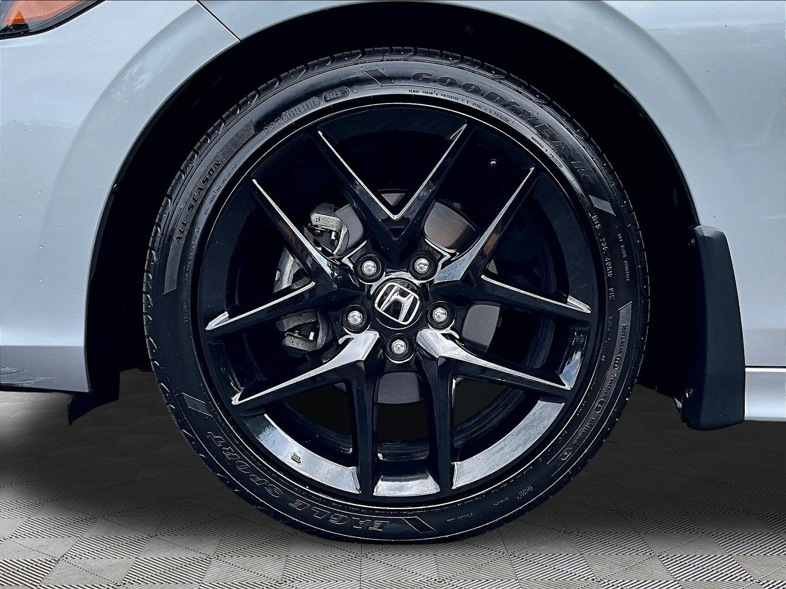 Used 2023 Honda Civic Sport image 33