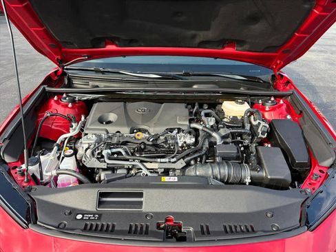Used 2026 Toyota Camry SE FWD image 31