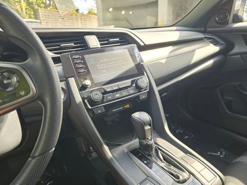 Used 2019 Honda Civic EX image 27