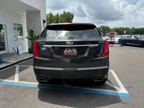 Used 2018 Cadillac XT5 FWD image 17