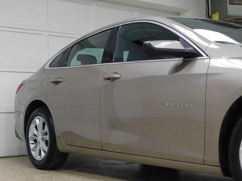 Used 2023 Chevrolet Malibu LT FWD image 13