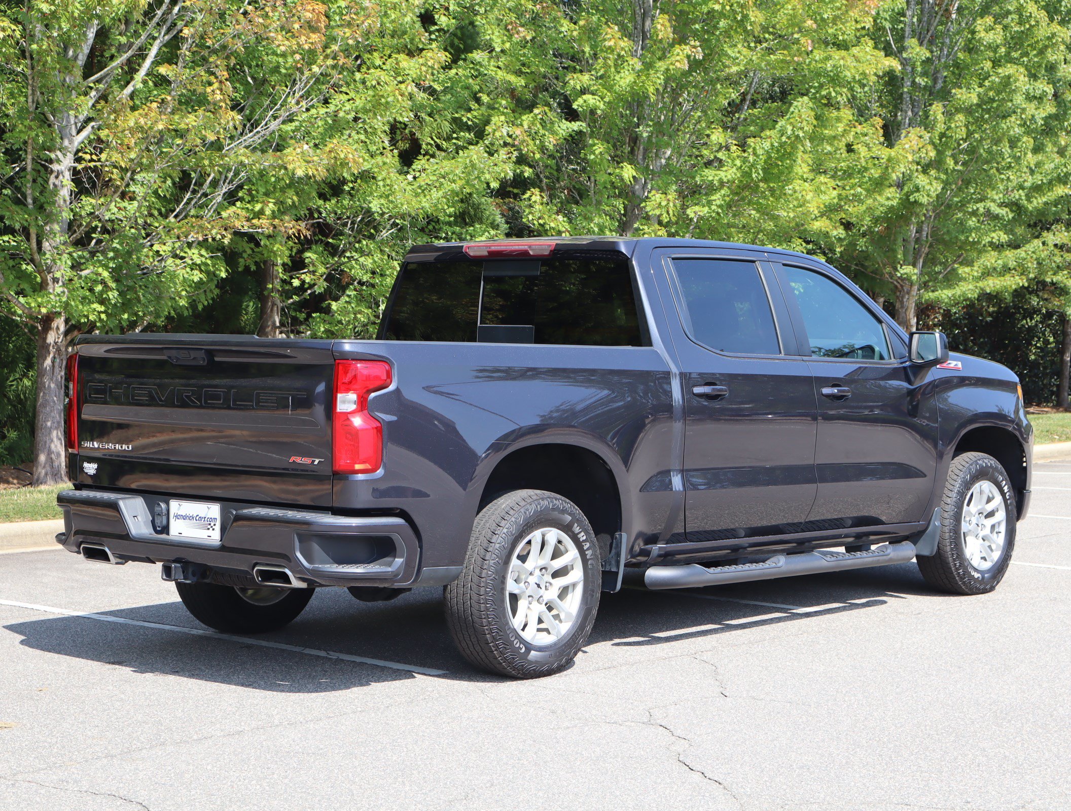 Used 2024 Chevrolet Silverado 1500 RST w/ Convenience Package II AWD/4WD image 9