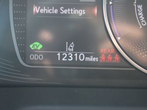 Used 2023 Lexus ES 300h w/ Premium Package FWD image 15