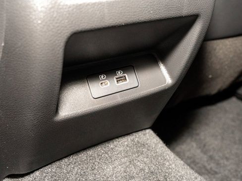 Certified 2024 Nissan Altima 2.0 SR image 7