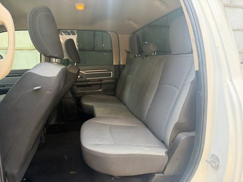 Used 2019 RAM 2500 Big Horn AWD/4WD image 3