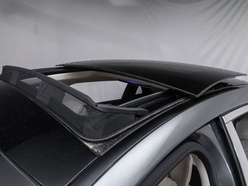 Used 2024 Mercedes-Benz Maybach S 580 4MATIC image 5