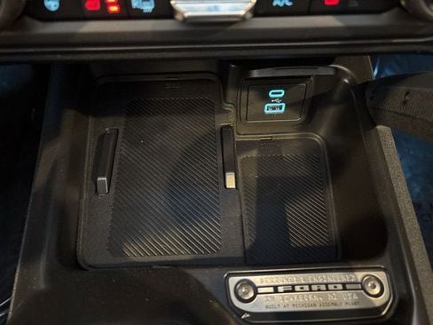 New 2025 Ford Bronco Outer Banks w/ Sasquatch Package image 25