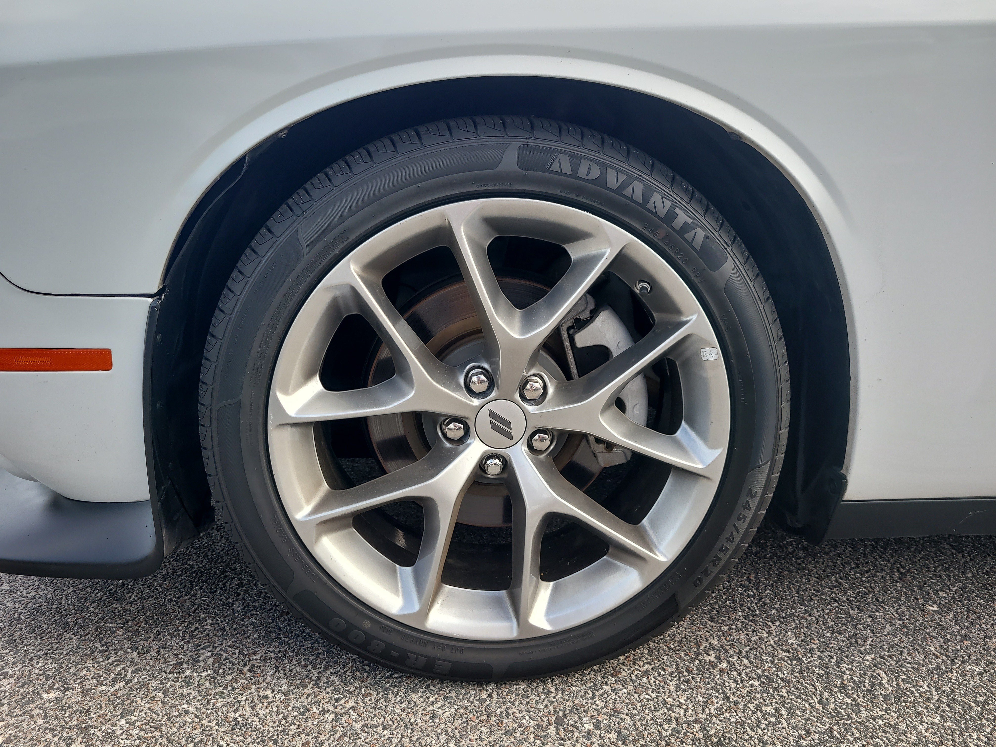 Used 2022 Dodge Challenger GT RWD image 9