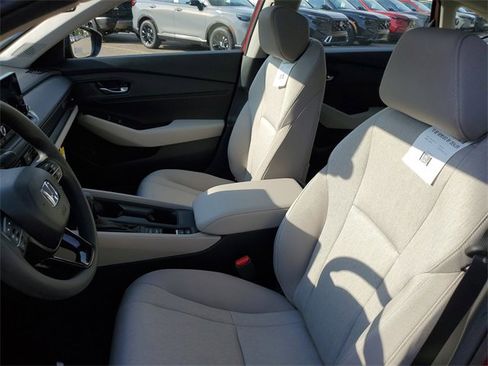 New 2025 Honda Accord SE image 15