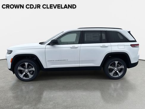 New 2026 Jeep Grand Cherokee Limited image 7