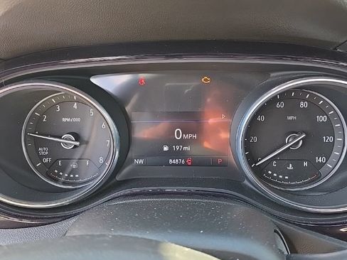 Used 2022 Buick Encore GX Select FWD image 2