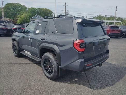New 2026 Toyota 4Runner 4WD image 3