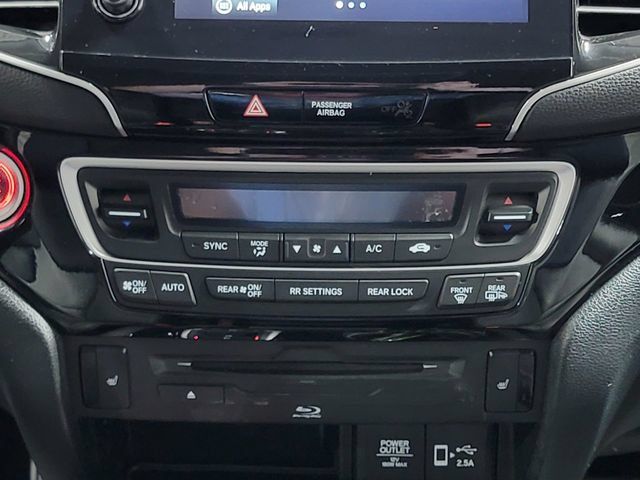Used 2022 Honda Pilot Touring image 21