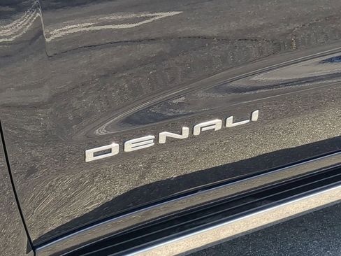 Used 2023 GMC Sierra 1500 Denali Ultimate AWD/4WD image 36