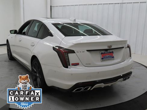 Used 2025 Cadillac CT5 V image 5