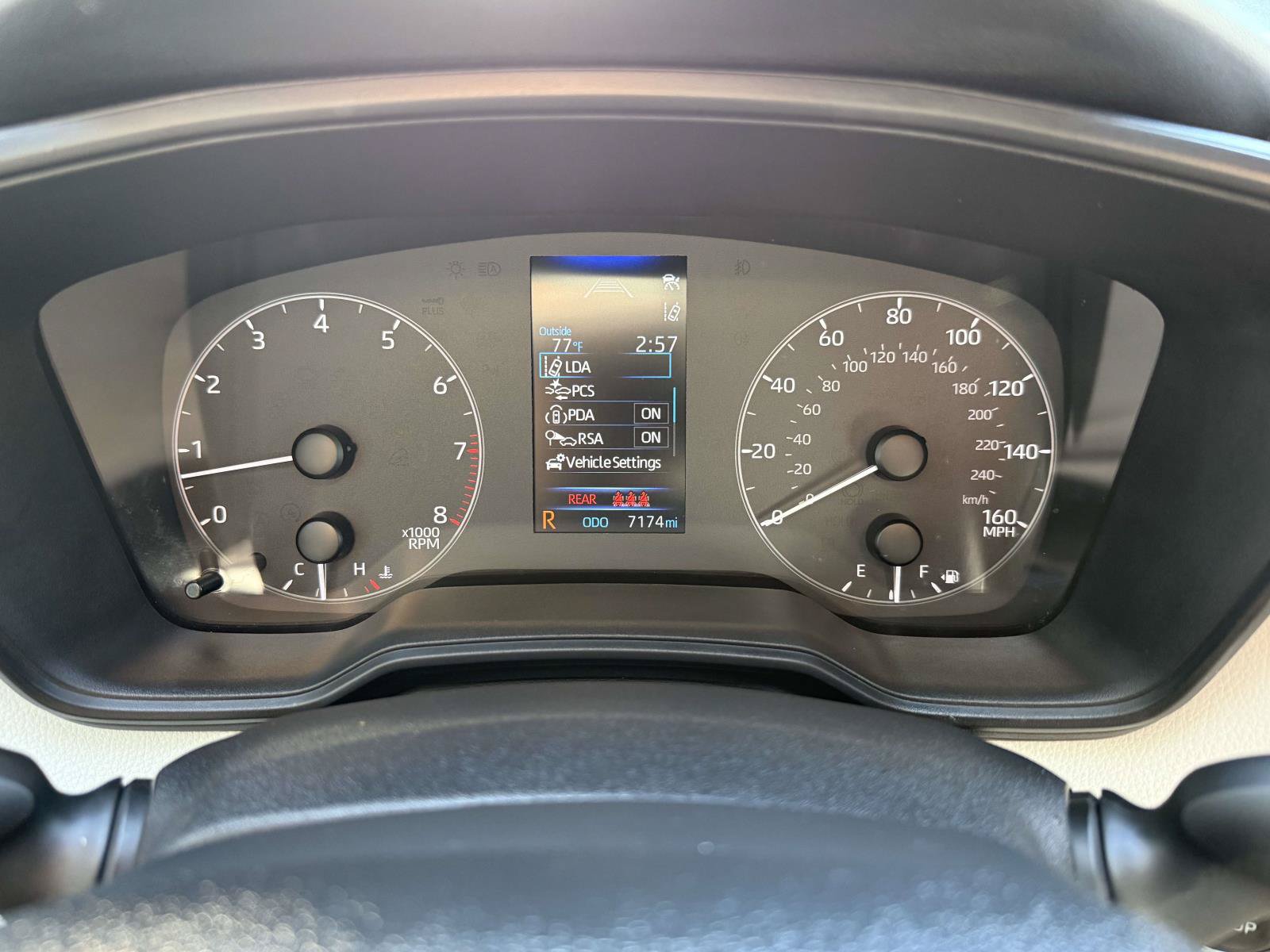 Used 2025 Toyota Corolla SE FWD image 28