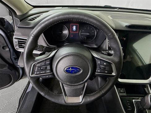 Certified 2025 Subaru Outback Limited image 23