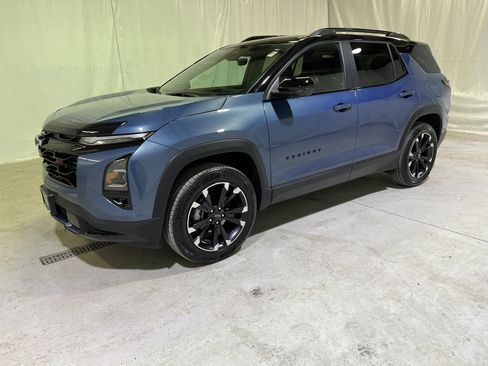 Used 2025 Chevrolet Equinox RS w/ Safety and Technology Package image 6