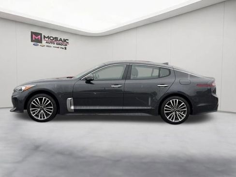 Used 2019 Kia Stinger AWD/4WD image 5
