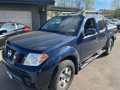 Used 2011 Nissan Frontier PRO-4X w/ Pro-4x Luxury Pkg image 3