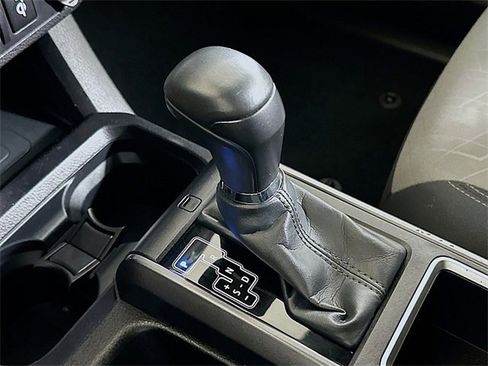 Used 2023 Toyota Tacoma TRD Off-Road image 17