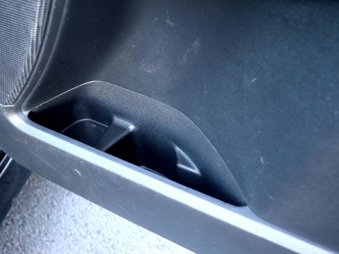 Used 2012 MAZDA MAZDA5 Grand Touring image 33