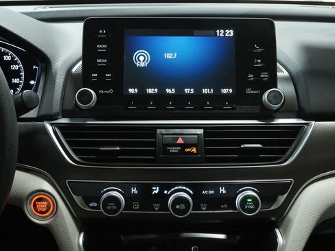 Used 2019 Honda Accord LX image 15
