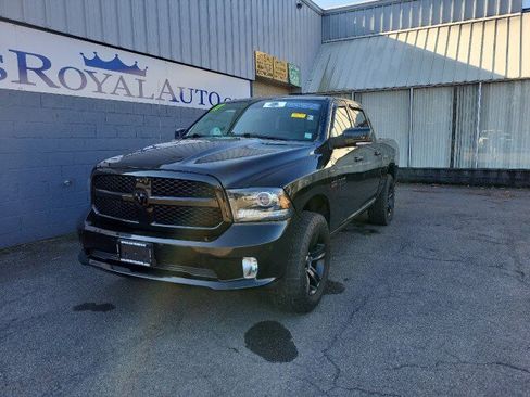 Used 2017 RAM 1500 Sport w/ Convenience Group image 4
