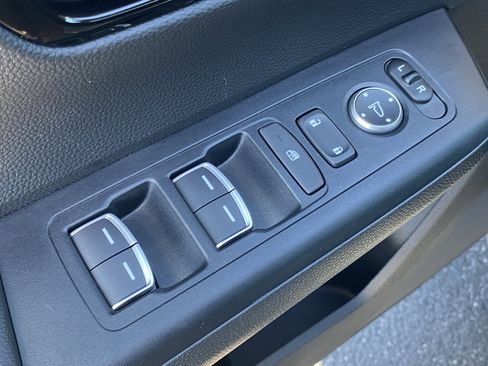 Certified 2025 Honda CR-V EX-L image 17