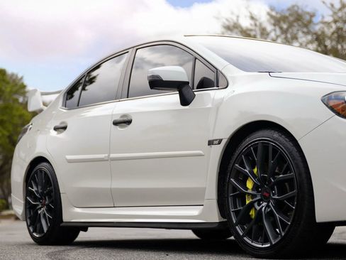 Used 2018 Subaru WRX STI Limited image 3