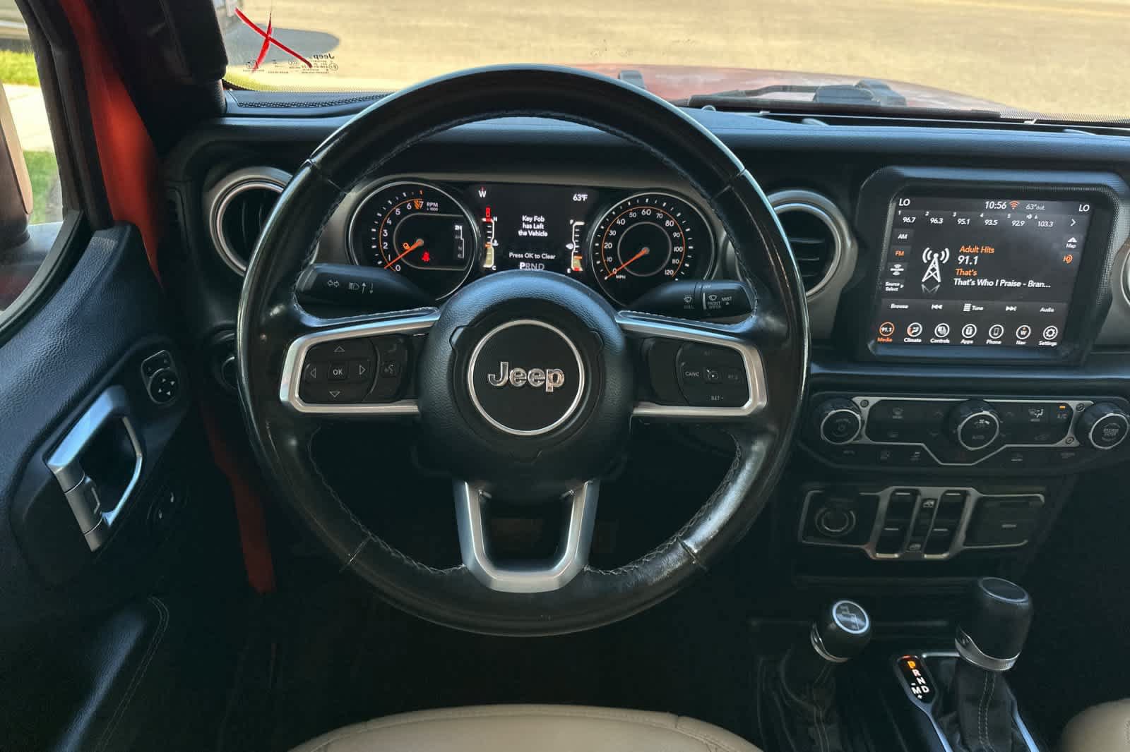 Used 2020 Jeep Gladiator Overland AWD/4WD image 16