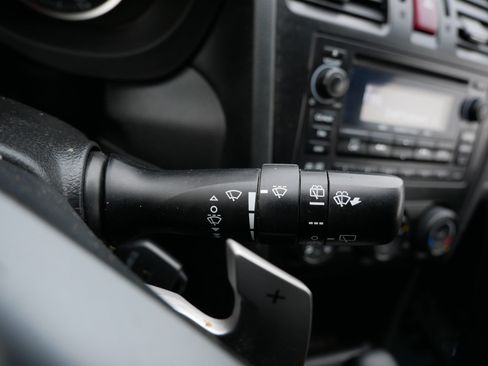 Used 2013 Subaru Crosstrek 2.0i Premium image 30