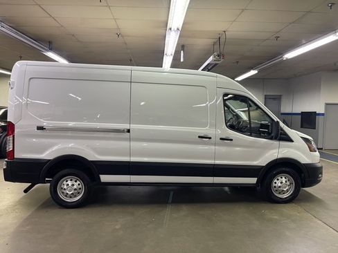 Certified 2023 Ford Transit 250 Medium Roof AWD image 7