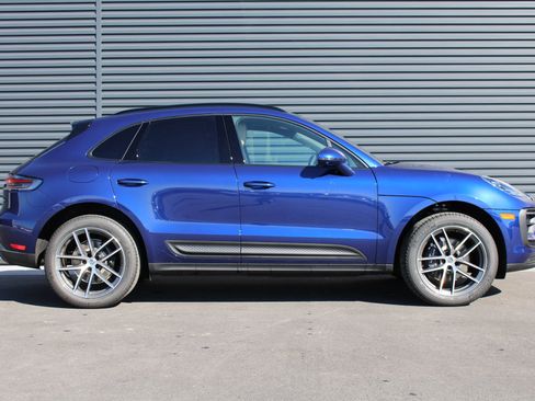 New 2026 Porsche Macan image 8