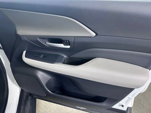 Certified 2024 Toyota Grand Highlander AWD Hybrid image 9