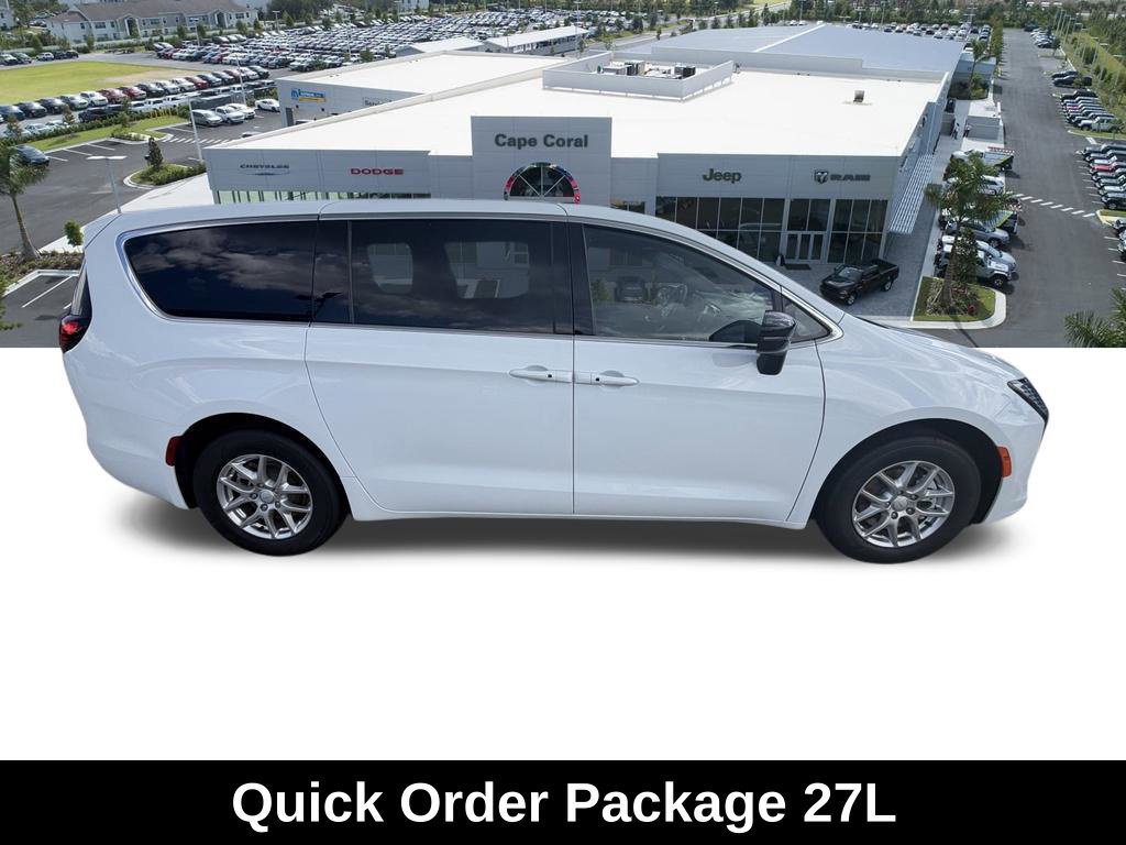 New 2027 Chrysler Pacifica Select w/ Family Tech Group FWD image 3