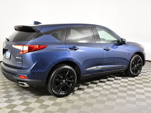 Used 2025 Acura RDX SH-AWD image 6
