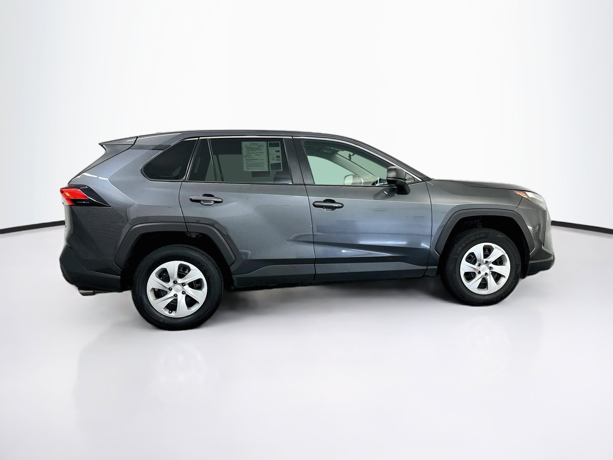 Used 2025 Toyota RAV4 LE AWD/4WD image 10